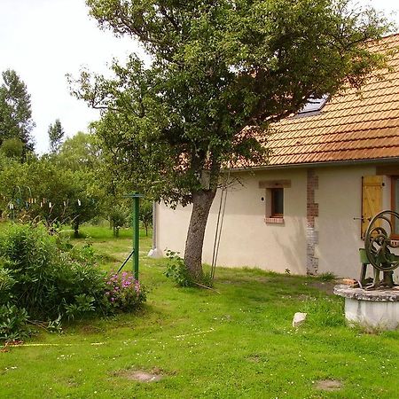 Au Grand Pre Bed & Breakfast Theillay Luaran gambar