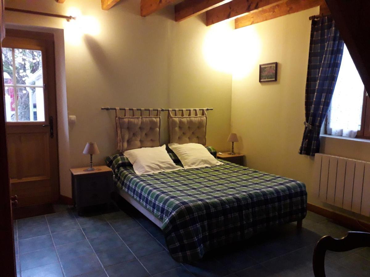 Au Grand Pre Bed & Breakfast Theillay Luaran gambar
